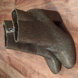 NEW Carlos by Carlos Santana Boots Size 10